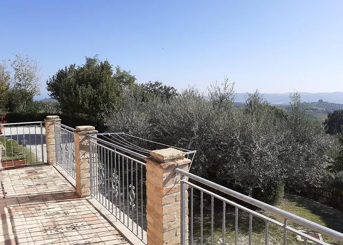 Tra Gli Ulivi Διαμέρισμα *